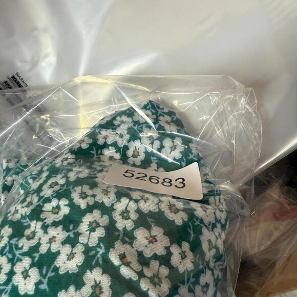 Lucky Brand T-Shirt Women 2XL Green Floral Short Sleeve Round Neck Casual - Picture 7 of 7